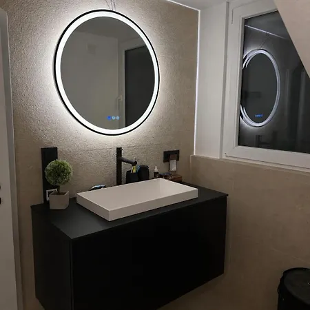 Penthouse In Center Apartamento